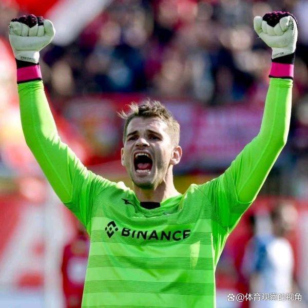 从米兰转会到拉齐奥 从米兰转会到拉齐奥