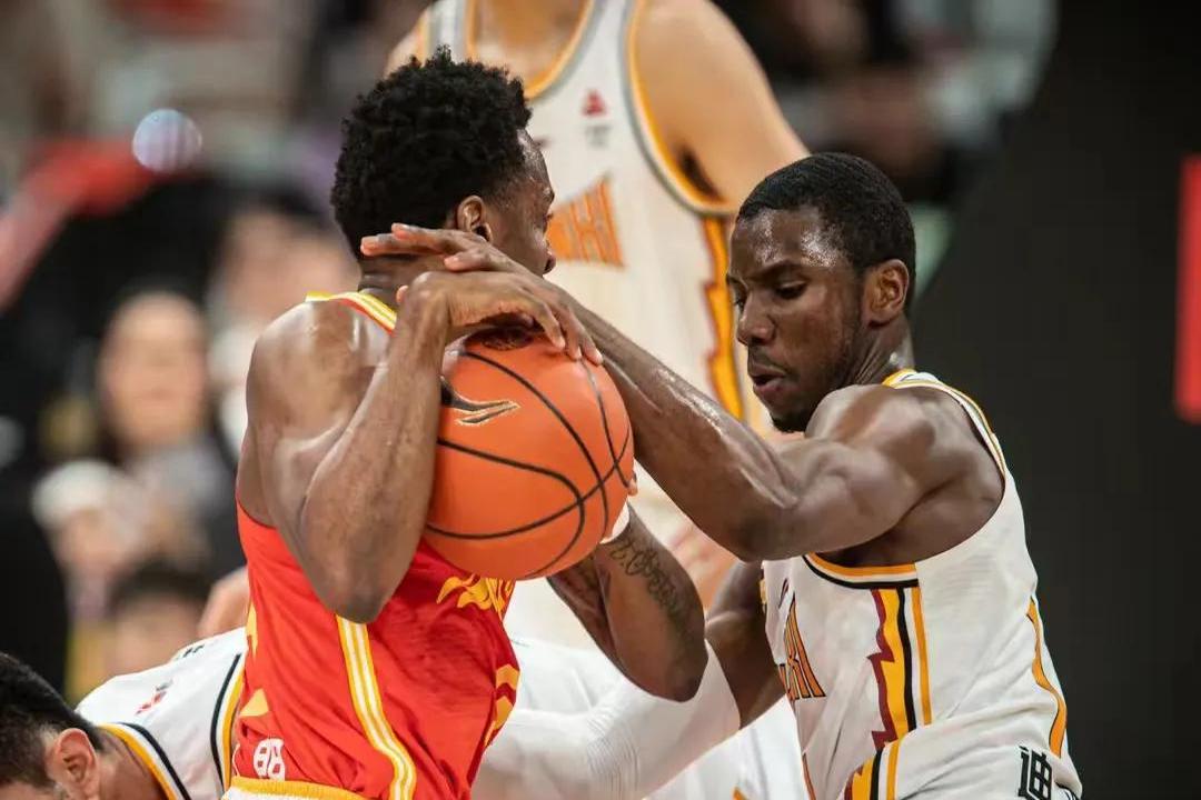 关于布鲁克林篮网发布备战花絮;加时末段造点机会;CBA常规赛任务艰巨;身体对抗强度拉满的信息 关于布鲁克林篮网发布备战花絮;加时末段造点机会;CBA常规赛任务艰巨;身体对抗强度拉满的信息