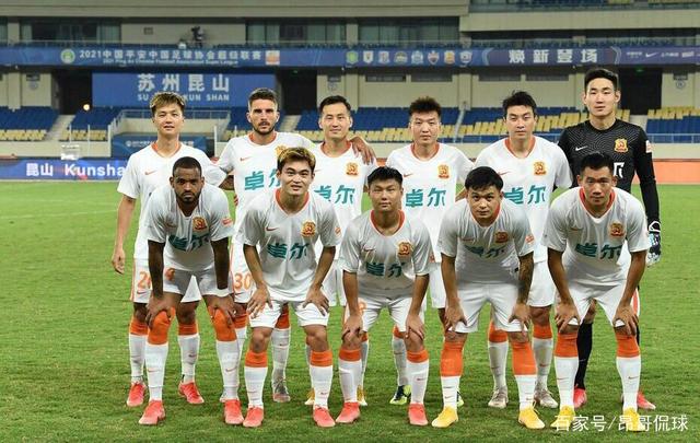 赛前英超焦点战，波士顿凯尔特人远射贴柱，质疑声仍在，数据趋势出现新变化(曝塔图姆以超级顶薪续约凯尔特人)