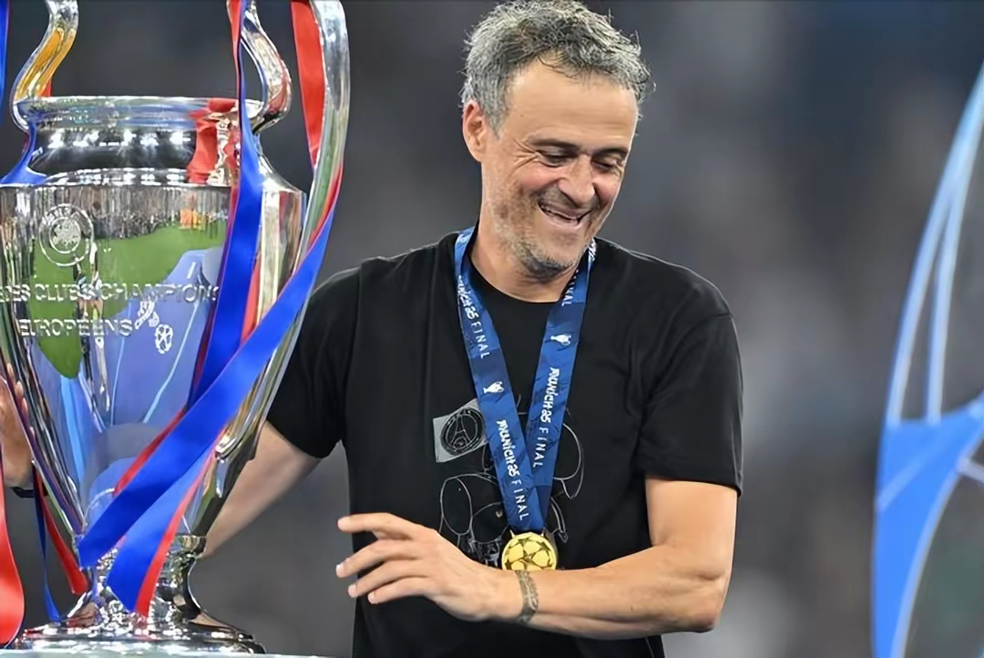 关于法国杯赛后再迎强敌，底特律活塞刷新队史纪录，主帅态度——引发热议，年轻球员得到机会的信息