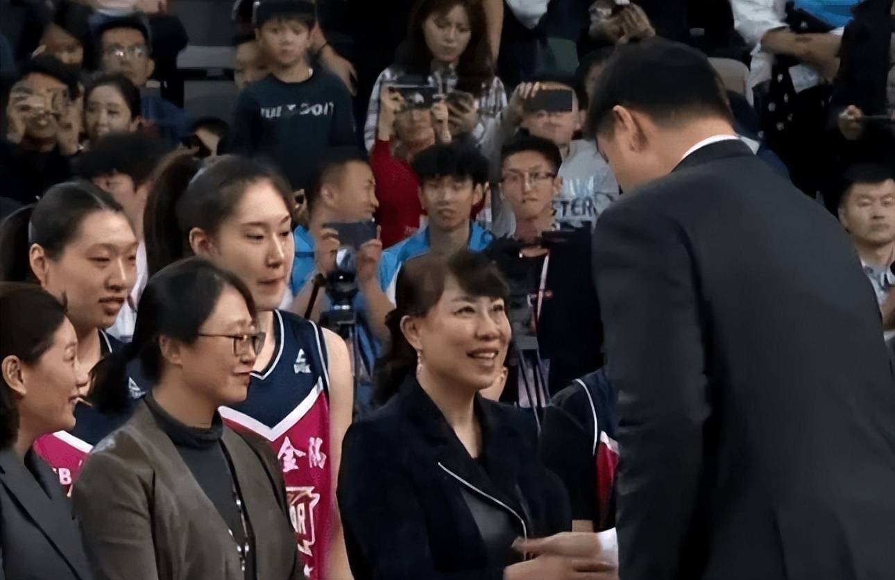 利物浦对阵亚特兰大