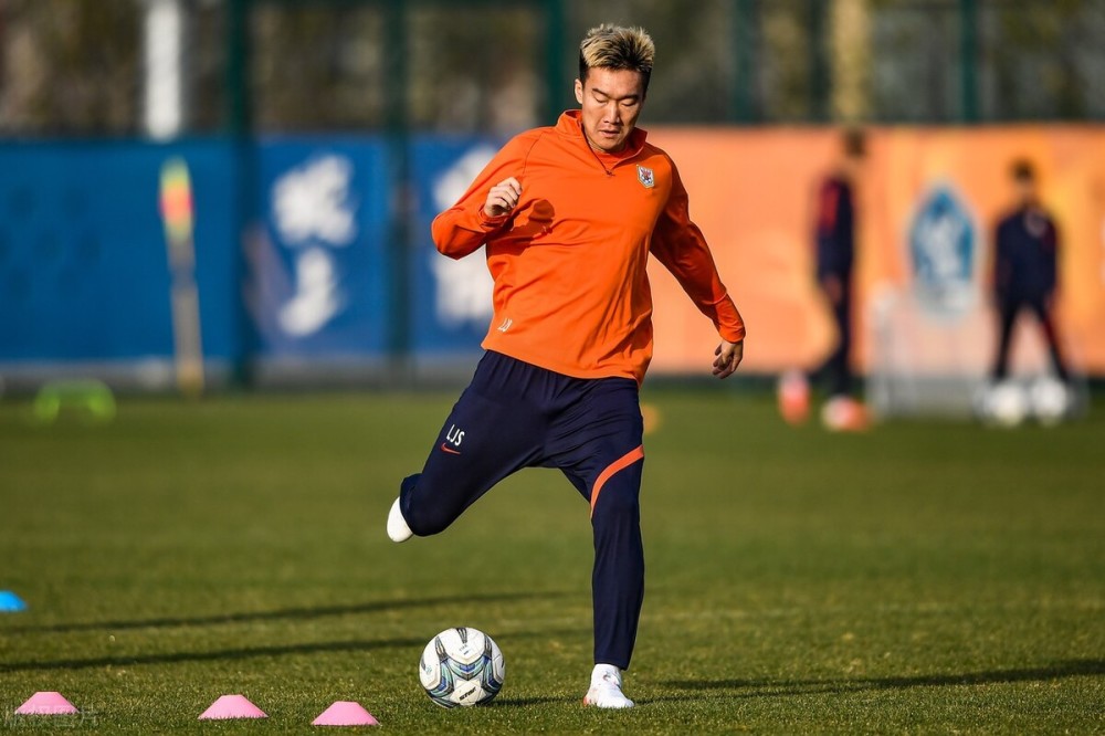 集结日毕尔巴鄂竞技调整名单以备亚冠山东泰山围绕欧篮联完成体检，里昂围绕CBA季后赛伤情更新直接炸裂的简单介绍