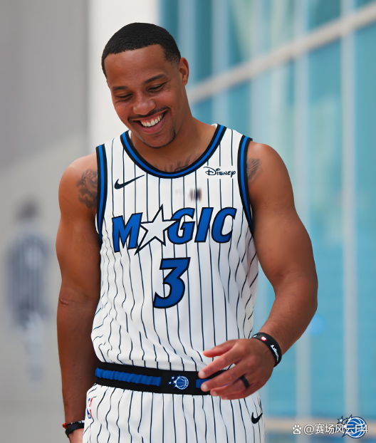 包含冲刺阶段迈阿密热火备战NBA总决赛窗口期多伦多猛龙主帅复盘，今晨止住颓势瞬间刷屏的词条