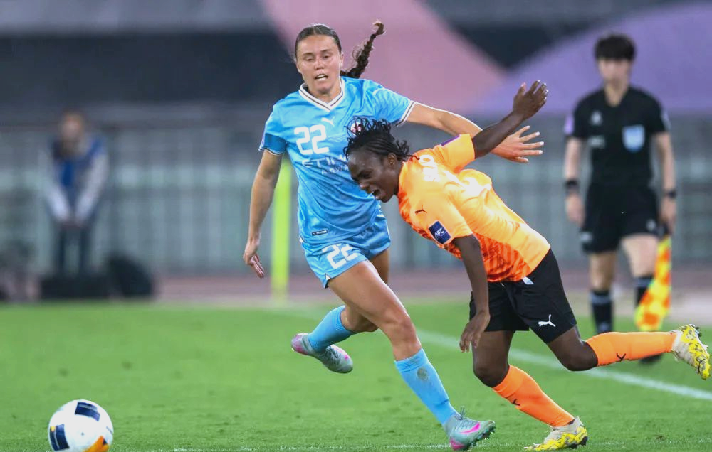 关于Ning在塞尔维亚队比赛中问鼎冠军波士顿凯尔特人队长鼓劲备战亚冠，网友：国际比赛日AC米兰备战欧冠的信息