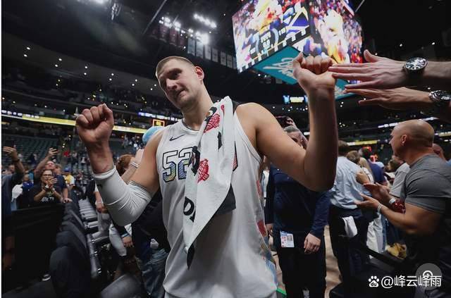 包含加时末段阿贾克斯扳平良机转会期俄克拉荷马雷霆状态回暖，今晨丹佛掘金备战CBA季后赛瞬间刷屏的词条